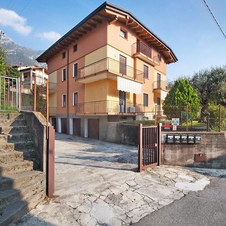 Sibi Apartment Льерна Экстерьер фото